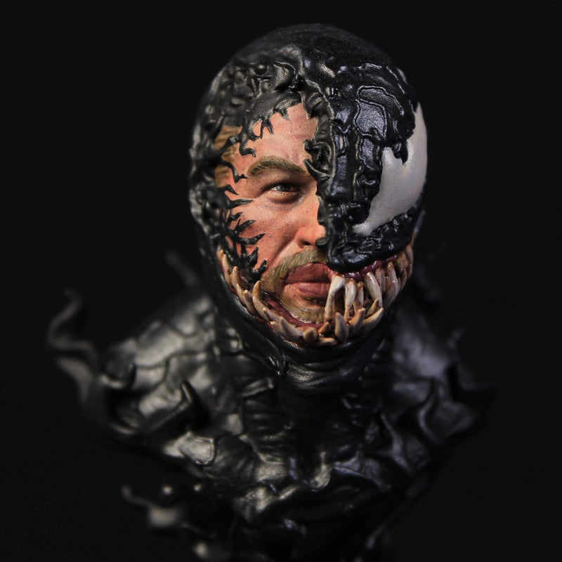 Load image into Gallery viewer, Venom Transformation Bust - 6 Inch
