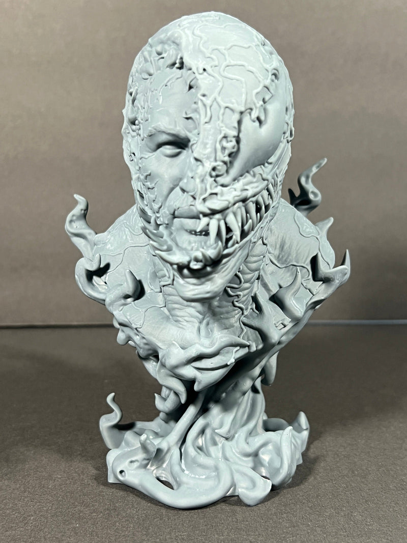 Load image into Gallery viewer, Venom Transformation Bust - 6 Inch

