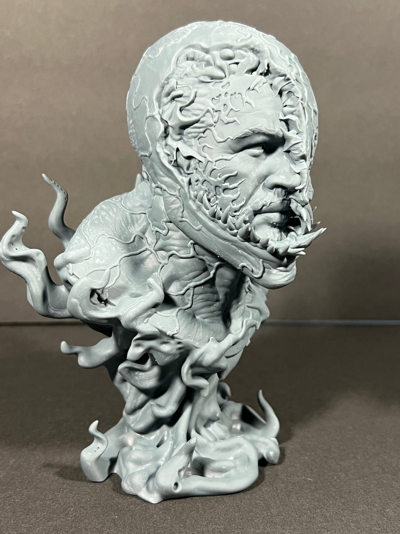 Load image into Gallery viewer, Venom Transformation Bust - 6 Inch
