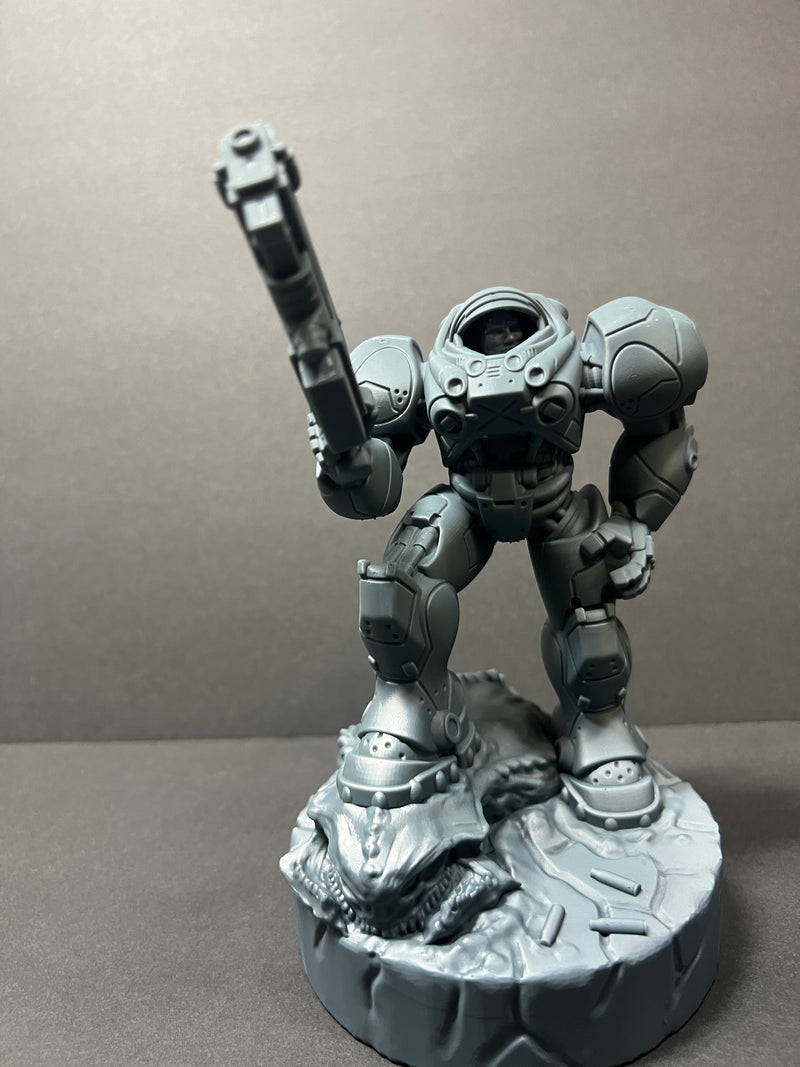 Load image into Gallery viewer, StarCraft 2 Terran Marine figure
